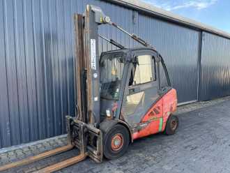 Használt targonca LINDE H30D-02 DIESEL VIERRADFRONTSTAPLER (13026189) backdrop