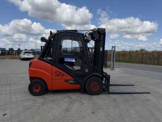 Használt targonca LINDE H30D-02 DIESEL VIERRADFRONTSTAPLER (13070720)