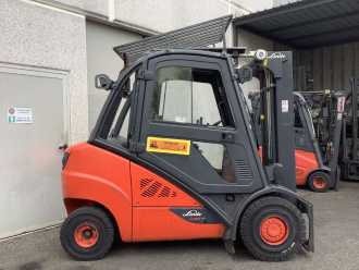 Használt targonca LINDE H30D-02 DIESEL VIERRADFRONTSTAPLER (13074617)