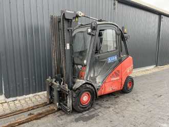 Használt targonca LINDE H30D DIESEL VIERRADFRONTSTAPLER (13050993) backdrop