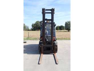 Használt targonca LINDE H30D DIESEL VIERRADFRONTSTAPLER (13062928)