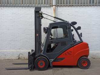 Használt targonca LINDE H30D DIESEL VIERRADFRONTSTAPLER (13067390)