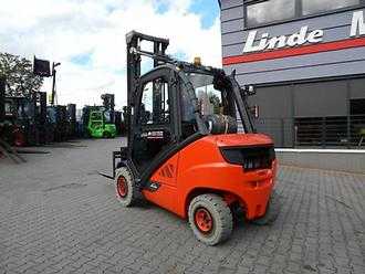 Használt targonca LINDE H30T-01 Triplex Side shift GAS VIERRADFRONTSTAPLER (13064079)