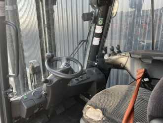 Használt targonca LINDE H30T-02 ELEKTRO VIERRADFRONTSTAPLER (13074857)