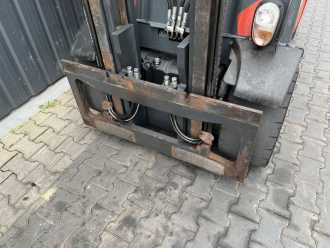 Használt targonca LINDE H30T-02 GAS VIERRADFRONTSTAPLER (13050991)