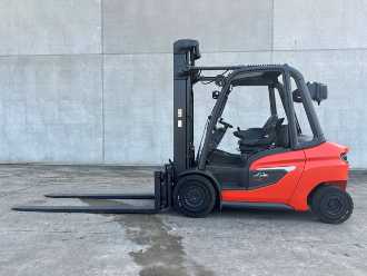 Használt targonca LINDE H35D-01 DIESEL VIERRADFRONTSTAPLER (13038379)
