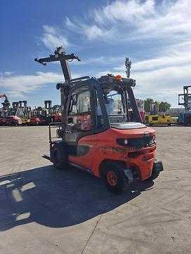 Használt targonca LINDE H35D-01 DIESEL VIERRADFRONTSTAPLER (13076209)