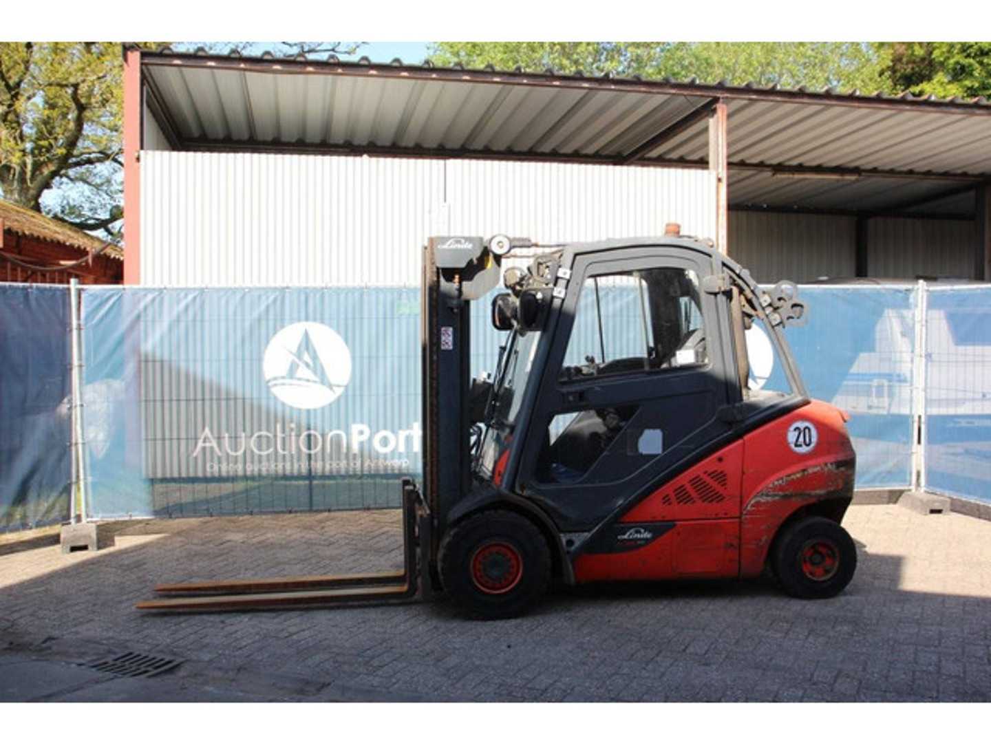 Használt targonca LINDE H35D-02 DIESEL VIERRADFRONTSTAPLER (12957318)