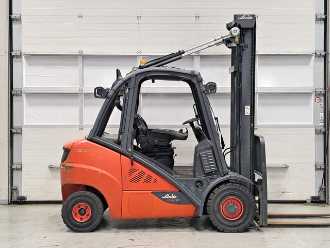 Használt targonca LINDE H35D-02 DIESEL VIERRADFRONTSTAPLER (13038082)