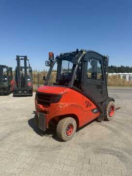 Használt targonca LINDE H35D-02 DIESEL VIERRADFRONTSTAPLER (13059294)
