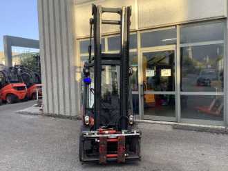 Használt targonca LINDE H35D-02 DIESEL VIERRADFRONTSTAPLER (13076938)