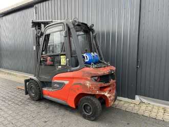 Használt targonca LINDE H35T-01 GAS VIERRADFRONTSTAPLER (13069219)