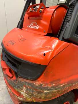 Használt targonca LINDE H40T GAS VIERRADFRONTSTAPLER (13072815)
