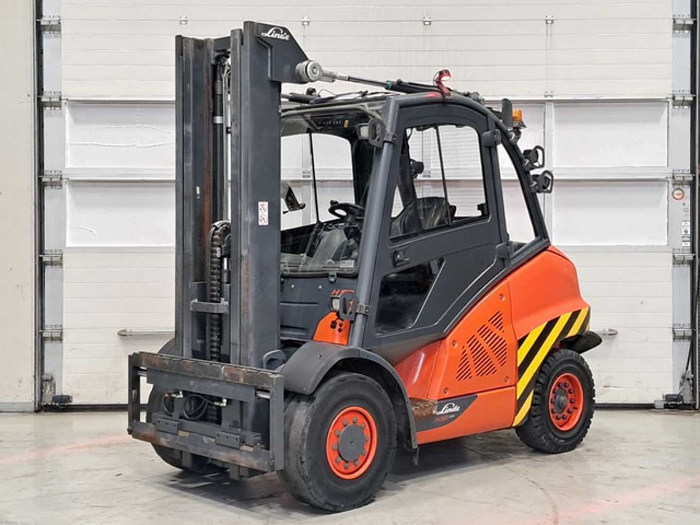 Használt targonca LINDE H50D-02/600 DIESEL VIERRADFRONTSTAPLER (13050454)