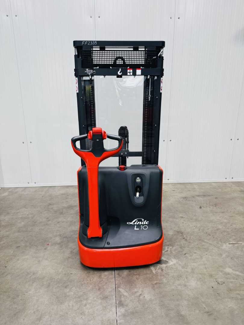 Használt targonca LINDE L 10 Triplex original 94h ELEKTRO HOCHHUBWAGENDEICHSEL (13074820)