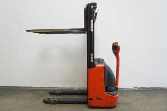 Használt targonca LINDE L 12 1172 ELEKTRO HOCHHUBWAGENDEICHSEL (13052351)