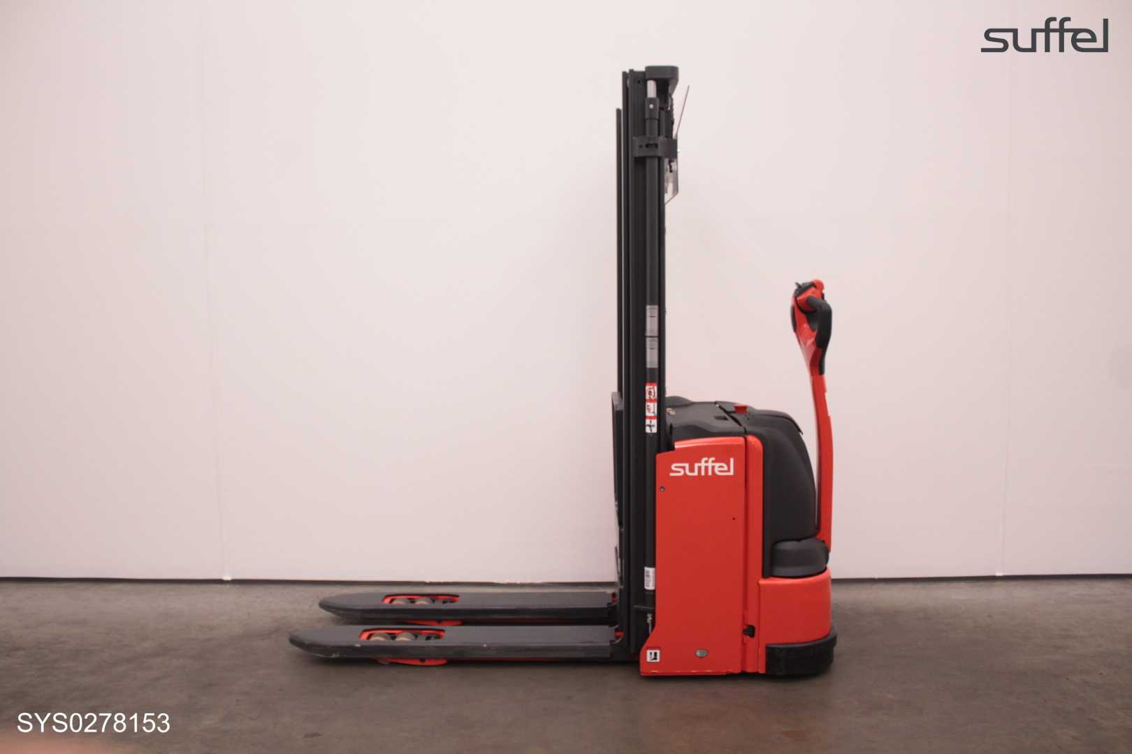 Használt targonca LINDE L 12 B-459600 ELEKTRO HOCHHUBWAGENDEICHSEL (13074677)