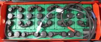 Használt targonca LINDE L 12 i 1172-01 ELEKTRO HOCHHUBWAGENDEICHSEL (13058482)