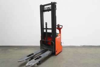 Használt targonca LINDE L 12 i 1172 ELEKTRO HOCHHUBWAGENDEICHSEL (13027502)