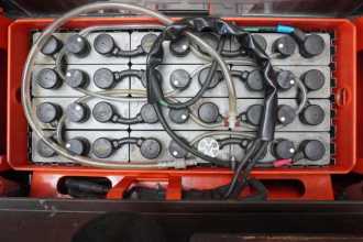 Használt targonca LINDE L 14 i 1173 ELEKTRO HOCHHUBWAGENDEICHSEL (13052350)
