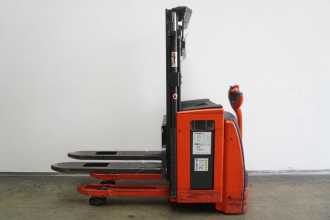 Használt targonca LINDE L 14 i 1173 ELEKTRO HOCHHUBWAGENDEICHSEL (13071406)