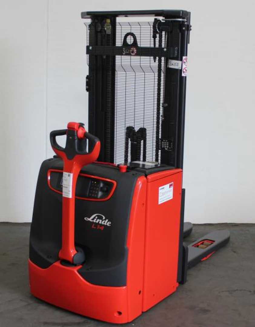 Használt targonca LINDE L 14 i 1173 ELEKTRO HOCHHUBWAGENDEICHSEL (13071800)