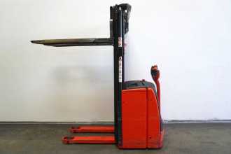 Használt targonca LINDE L 16 1173-01 ELEKTRO HOCHHUBWAGENDEICHSEL (13067616)