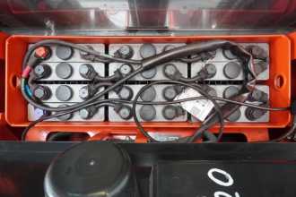 Használt targonca LINDE L 16 1173 ELEKTRO HOCHHUBWAGENDEICHSEL (13071793)