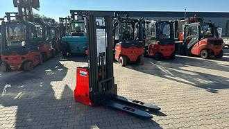 Használt targonca LINDE L 16 I ELEKTRO HOCHHUBWAGENDEICHSEL (13074363)