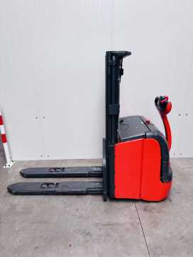 Használt targonca LINDE L 16 i ELEKTRO HOCHHUBWAGENDEICHSEL (13075899)