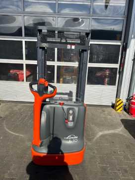 Használt targonca LINDE L10 ELEKTRO HOCHHUBWAGENDEICHSEL (13065109)