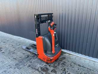 Használt targonca LINDE L10 ELEKTRO HOCHHUBWAGENDEICHSEL (13070464)