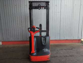 Használt targonca LINDE L10 ELEKTRO HOCHHUBWAGENDEICHSEL (13072147)