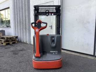 Használt targonca LINDE L12 ELEKTRO HOCHHUBWAGENDEICHSEL (13070936)