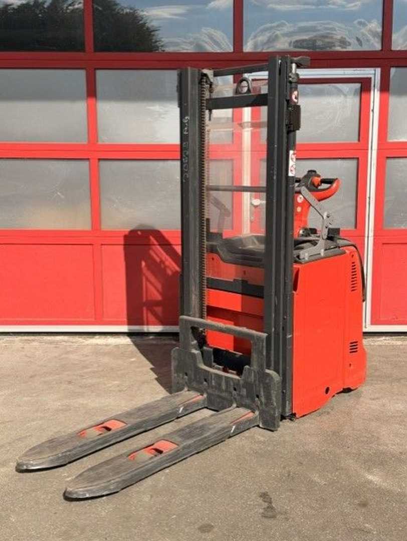 Használt targonca LINDE L12AP ELEKTRO HOCHHUBWAGENDEICHSEL (13068767)