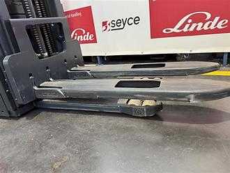 Használt targonca LINDE L14 RW ELEKTRO HOCHHUBWAGENFAHRERSITZ (13023468)