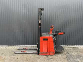 Használt targonca LINDE L16AP ELEKTRO HOCHHUBWAGENFAHRERSTAND (13065380)