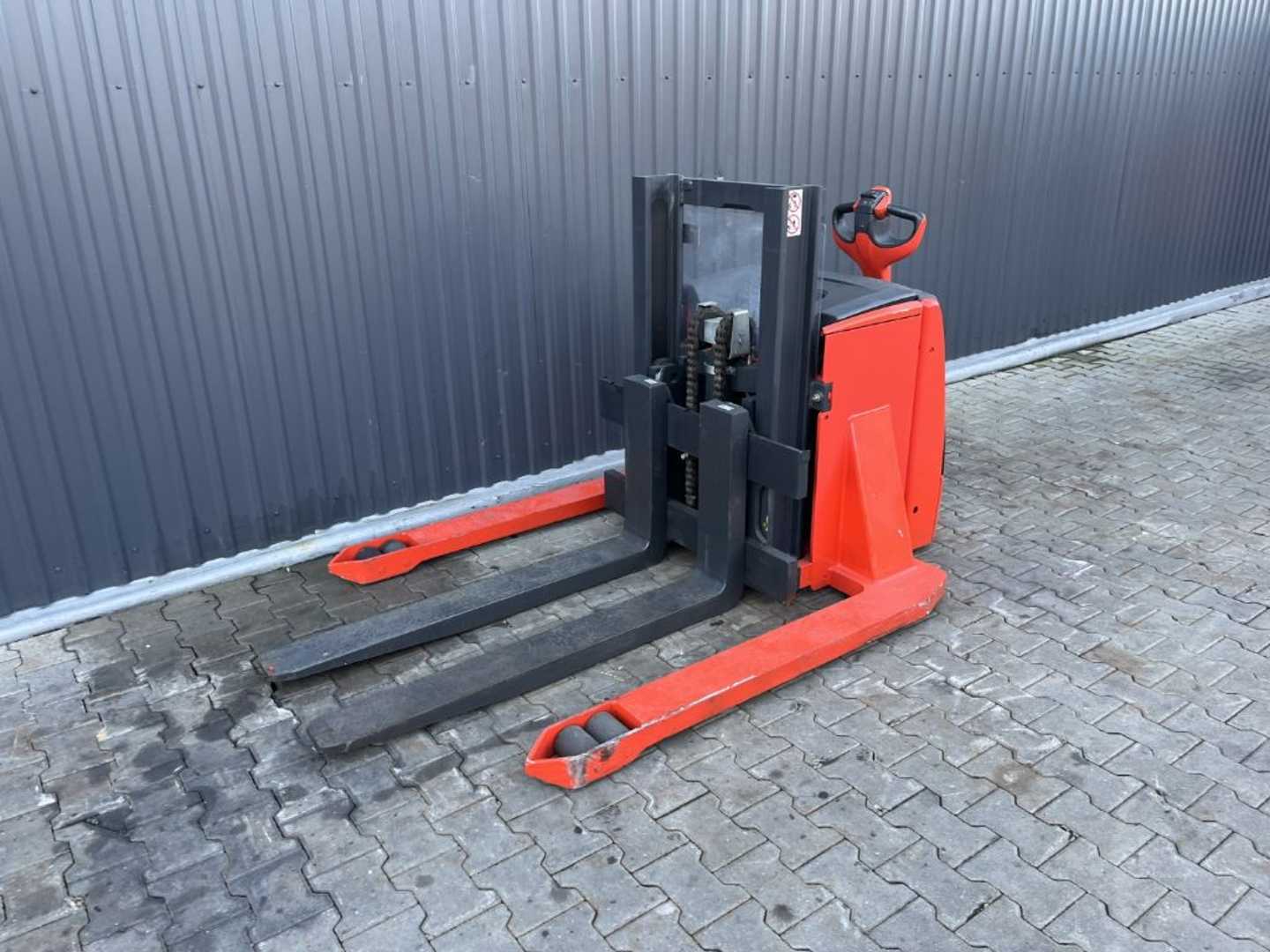 Használt targonca LINDE L20 ELEKTRO HOCHHUBWAGENDEICHSEL (13069814)