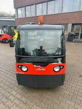 Használt targonca LINDE P 250  ELEKTRO SCHLEPPER (13022758)