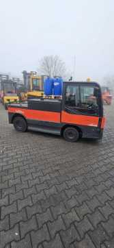 Használt targonca LINDE P 250 ELEKTRO SCHLEPPER (13027667)