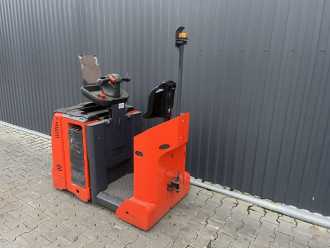 Használt targonca LINDE P30C ELEKTRO SCHLEPPER (13009614)
