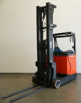 Használt targonca LINDE R 12 B 1120 ELEKTRO SCHUBMASTSTAPLER (13070901)