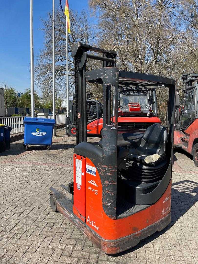 Használt targonca LINDE R 14 S ELEKTRO SCHUBMASTSTAPLER (12725227)