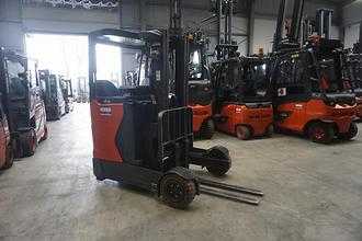 Használt targonca LINDE R 14G-01 - 2019er ELEKTRO SCHUBMASTSTAPLER (13031828)