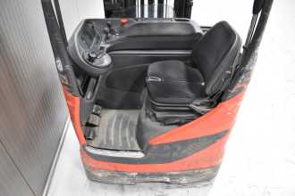 Használt targonca LINDE R 16 - 01 /58874/ ELEKTRO SCHUBMASTSTAPLER (13074569)
