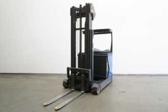 Használt targonca LINDE R 16 1120 ELEKTRO SCHUBMASTSTAPLER (13059507)