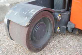 Használt targonca LINDE R 17 X 116-03 ELEKTRO SCHUBMASTSTAPLER (13076329)