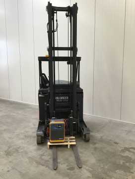 Használt targonca LINDE R10B ELEKTRO SCHUBMASTSTAPLER (12895728)
