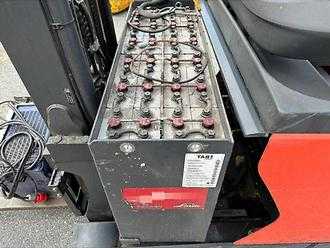 Használt targonca LINDE R12B-01 - 446DZ ELEKTRO SCHUBMASTSTAPLER (13021109)