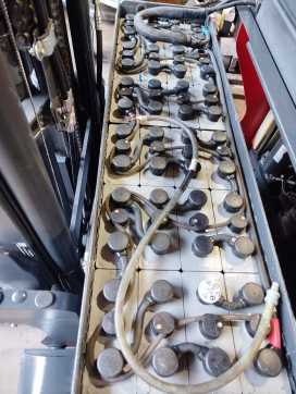 Használt targonca LINDE R12B ELEKTRO SCHUBMASTSTAPLER (13032978)